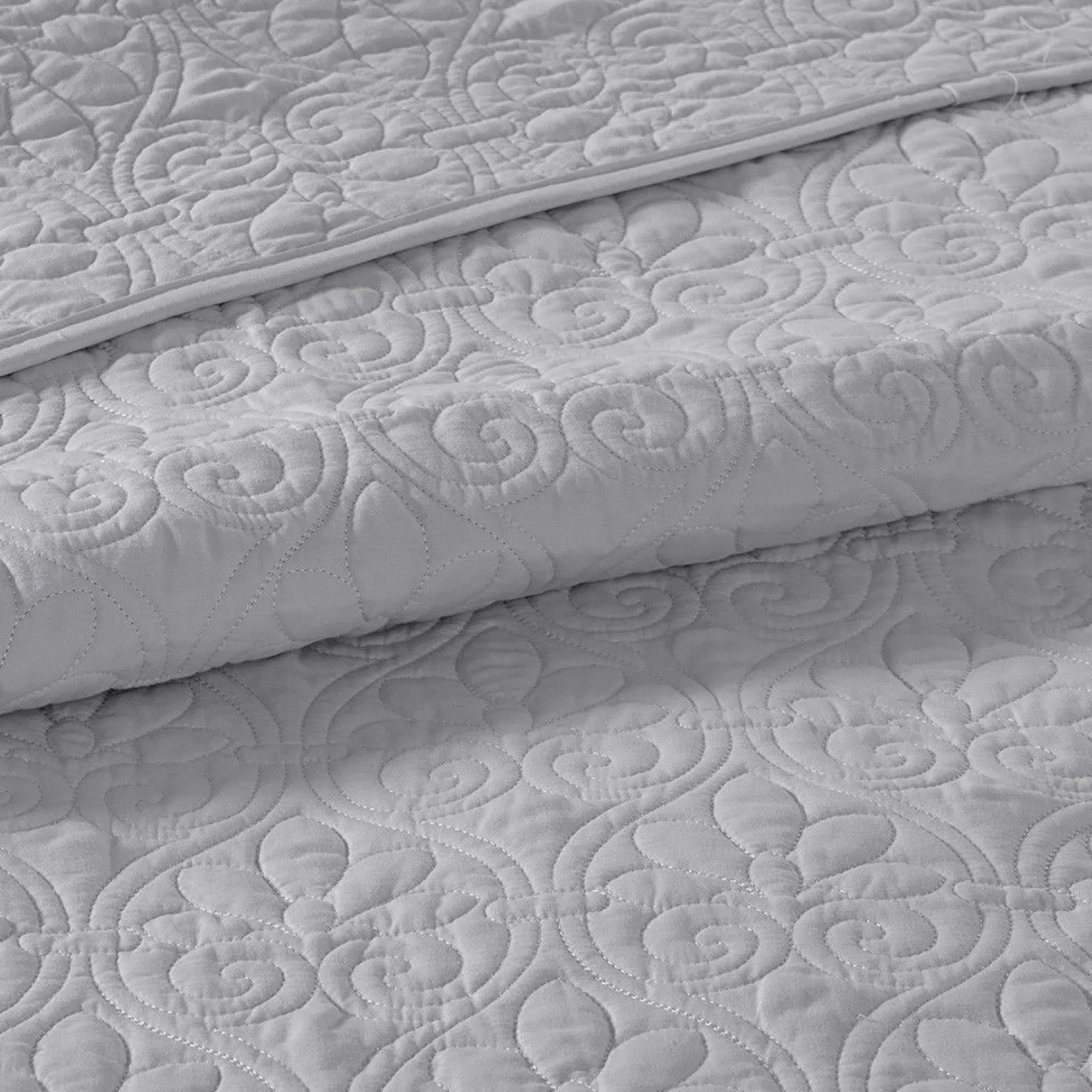 Becky Grey Reversible 2-Piece Coverlet Set - Twin/Twin XL