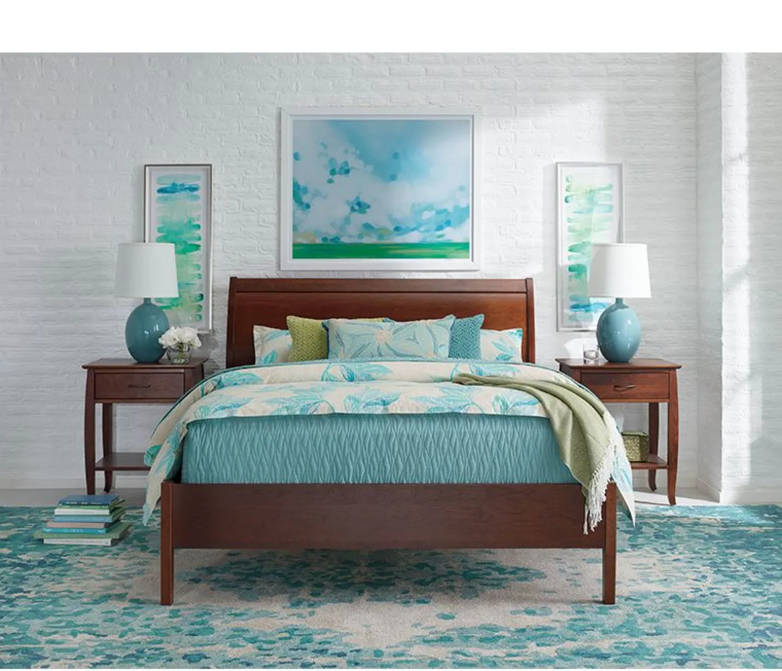 Cascade Queen Platform Bed - Cherry