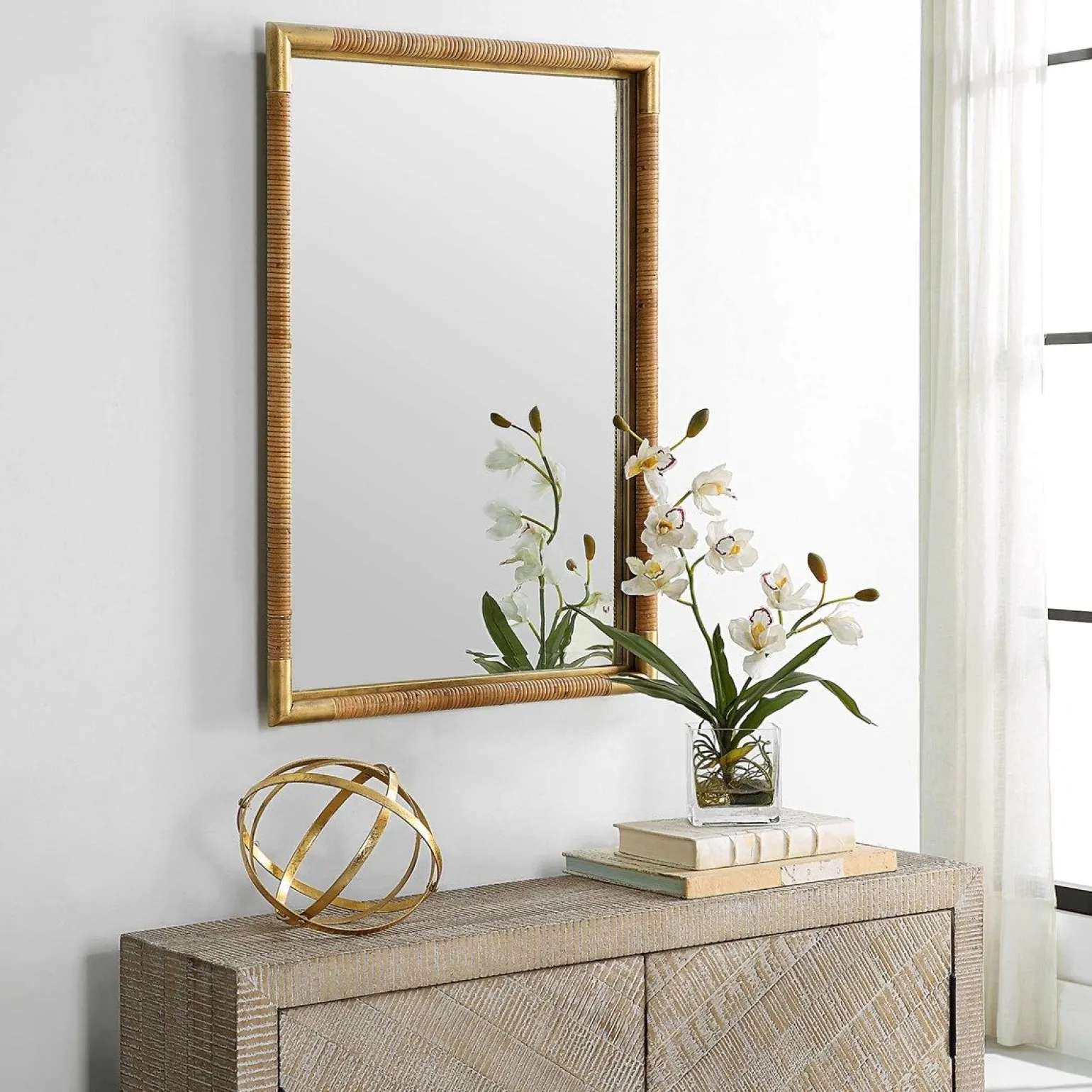 Farah Mirror