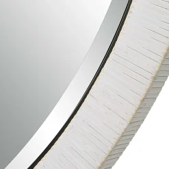 Jojo Mirror