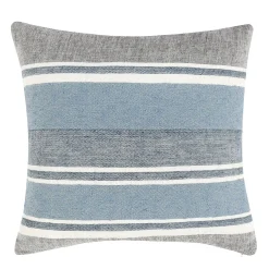 Lynne Pillow