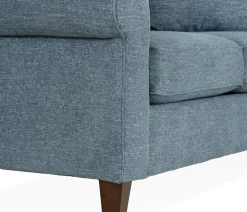 Phoenix Loveseat