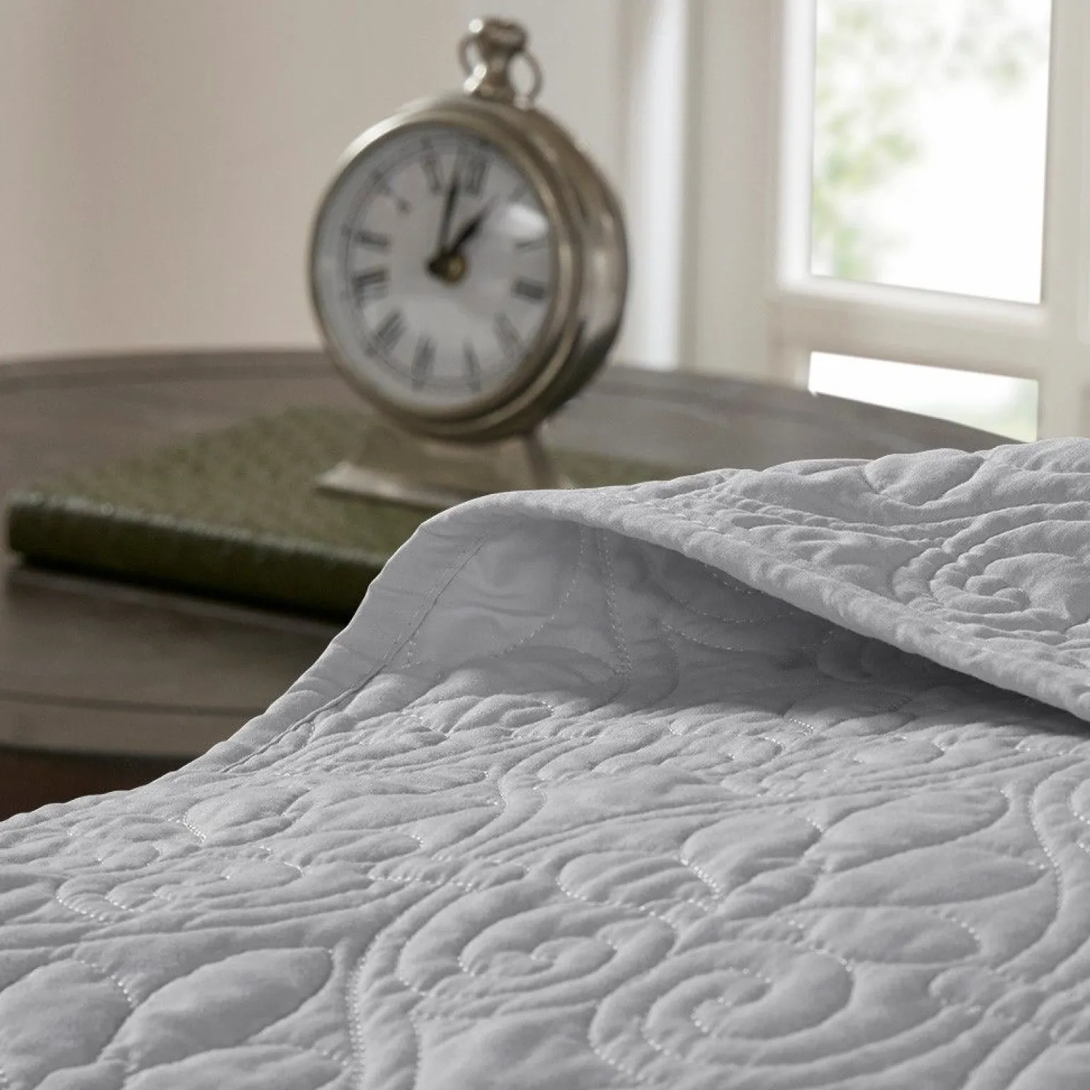 Quebec Reversible 3-Piece Coverlet Set - Full/Queen