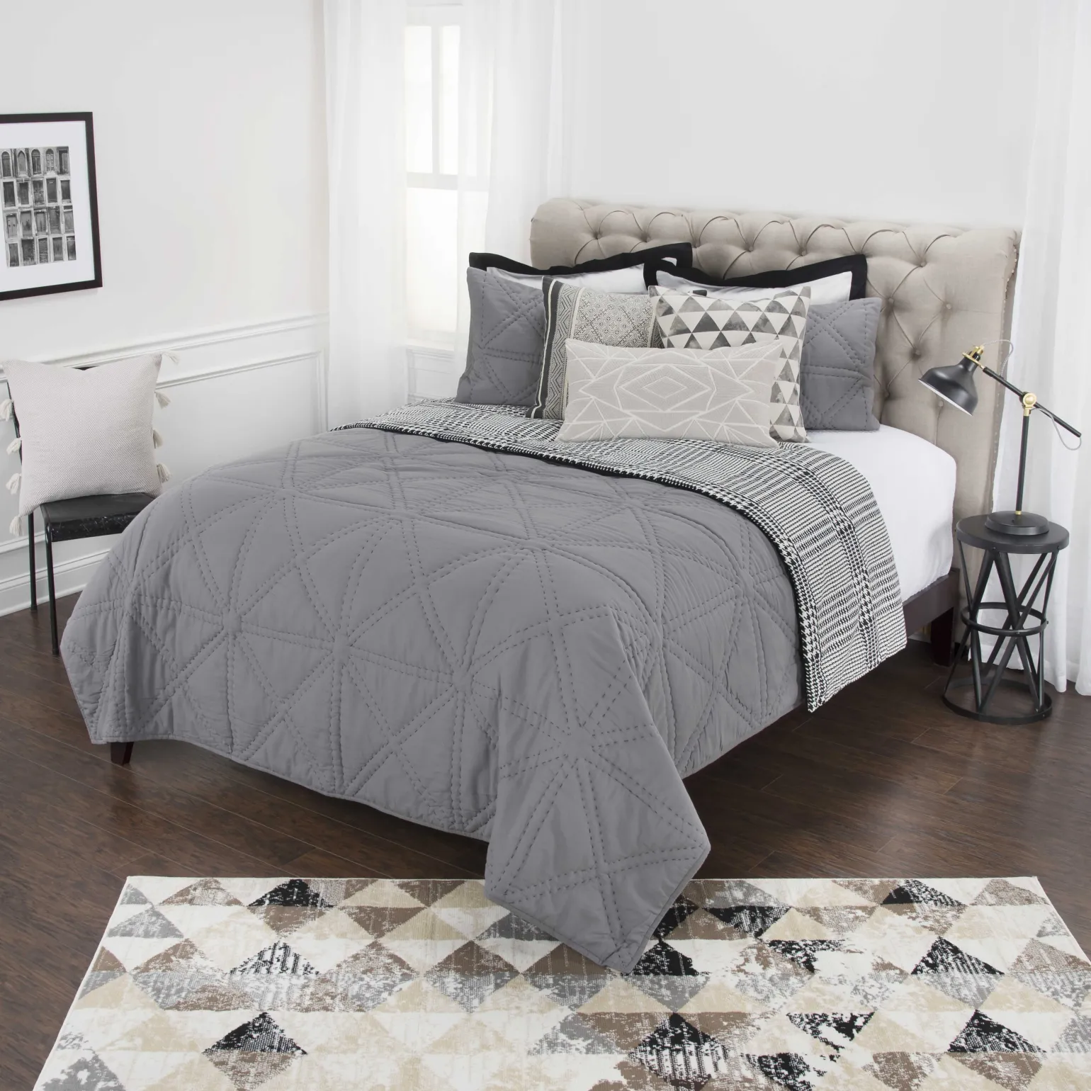 Sims Grey Quilt Set - Full/Queen