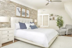 Sullivan King Upholstered Bed