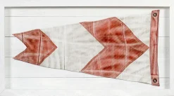 Yacht Chevron